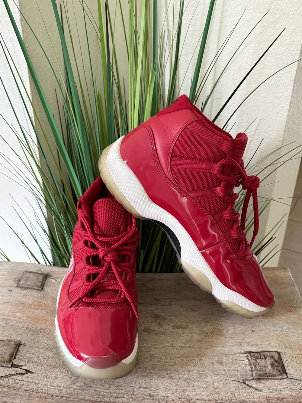 Air Jordan 11 Retro Win Like 96 Sneakers